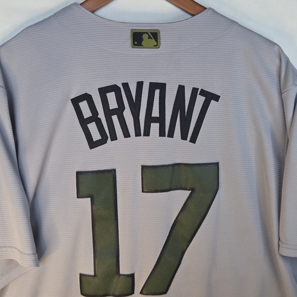 Majestic Gray Chicago Button-Up Jersey - Picture 2 of 8